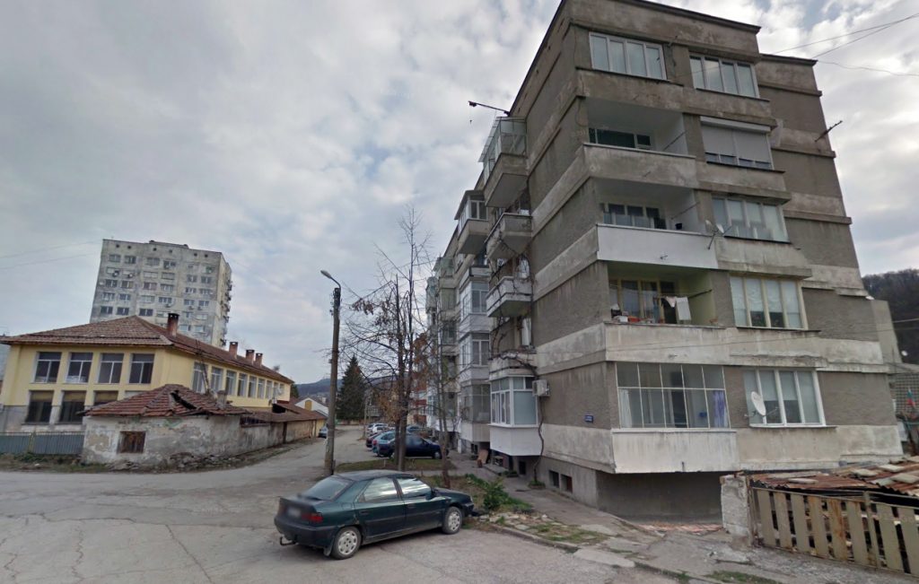 Улица "Никола Балканеца" в Габрово