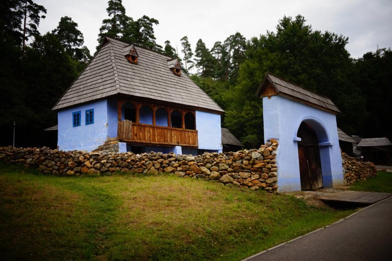 ЕМО „Етър” посети Националния музеен комплекс „Астра“ в Румъния