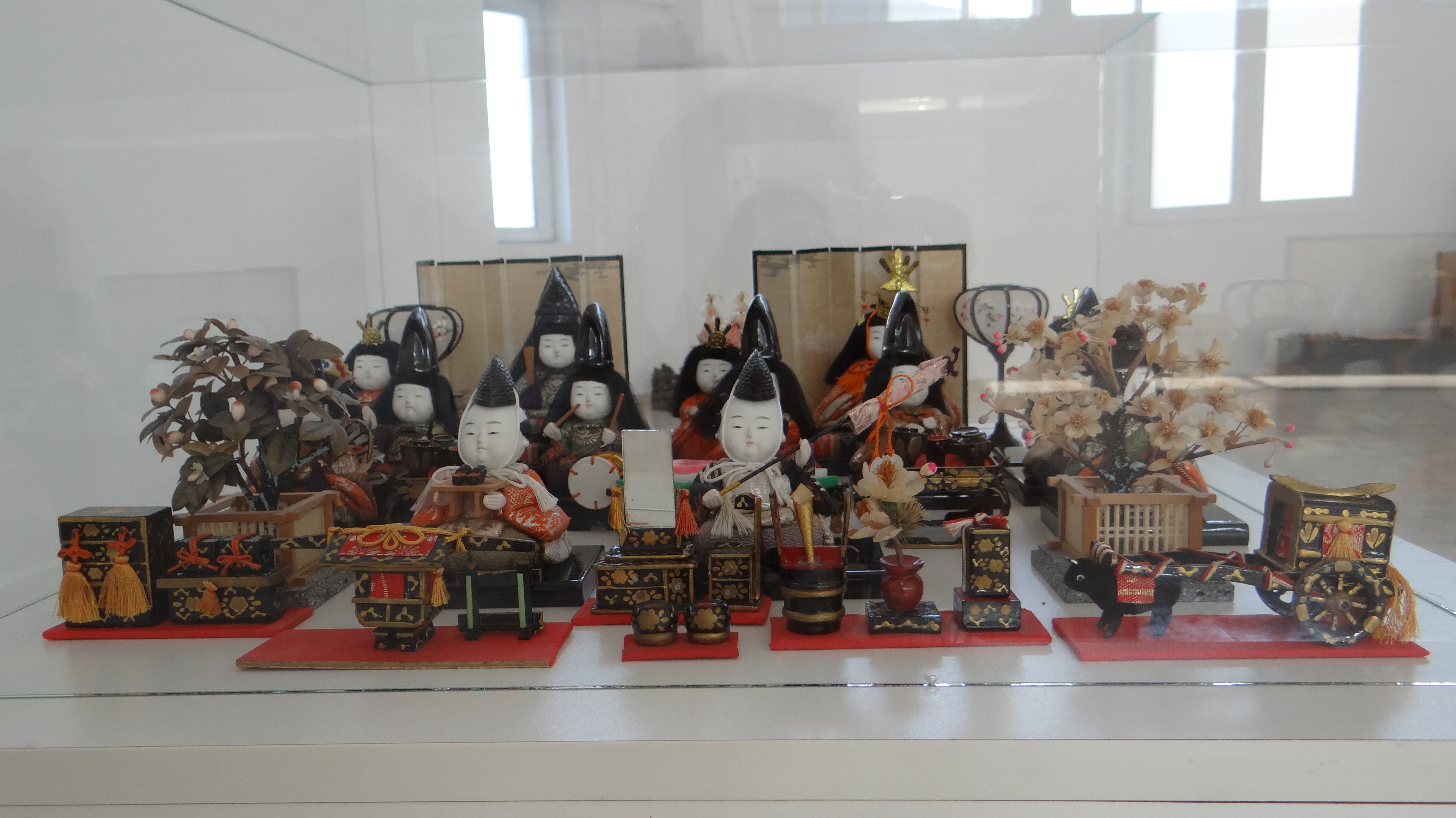 Изложба ,,Между Индонезия и Европа“ в ХГ "Христо Цокев" Габрово